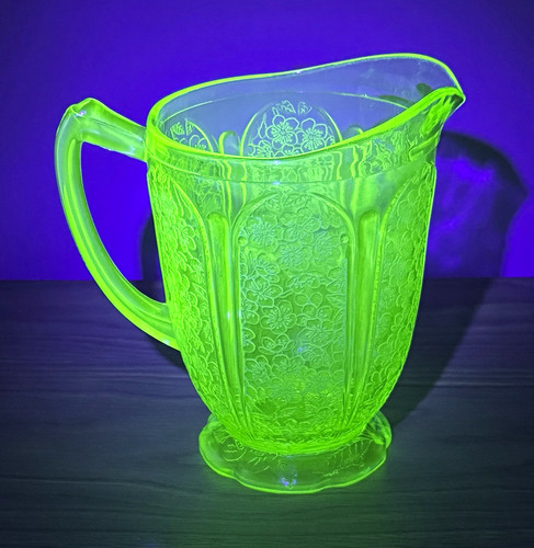 Vintage green uranium glass - vintage,