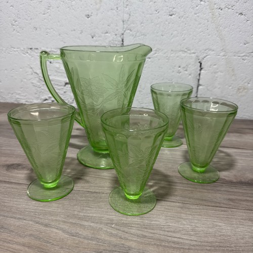 Vtg art deco green depression - art,